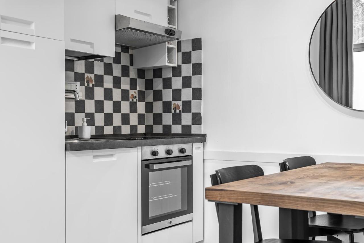 Turati Apartments โบโลญญา ภายนอก รูปภาพ